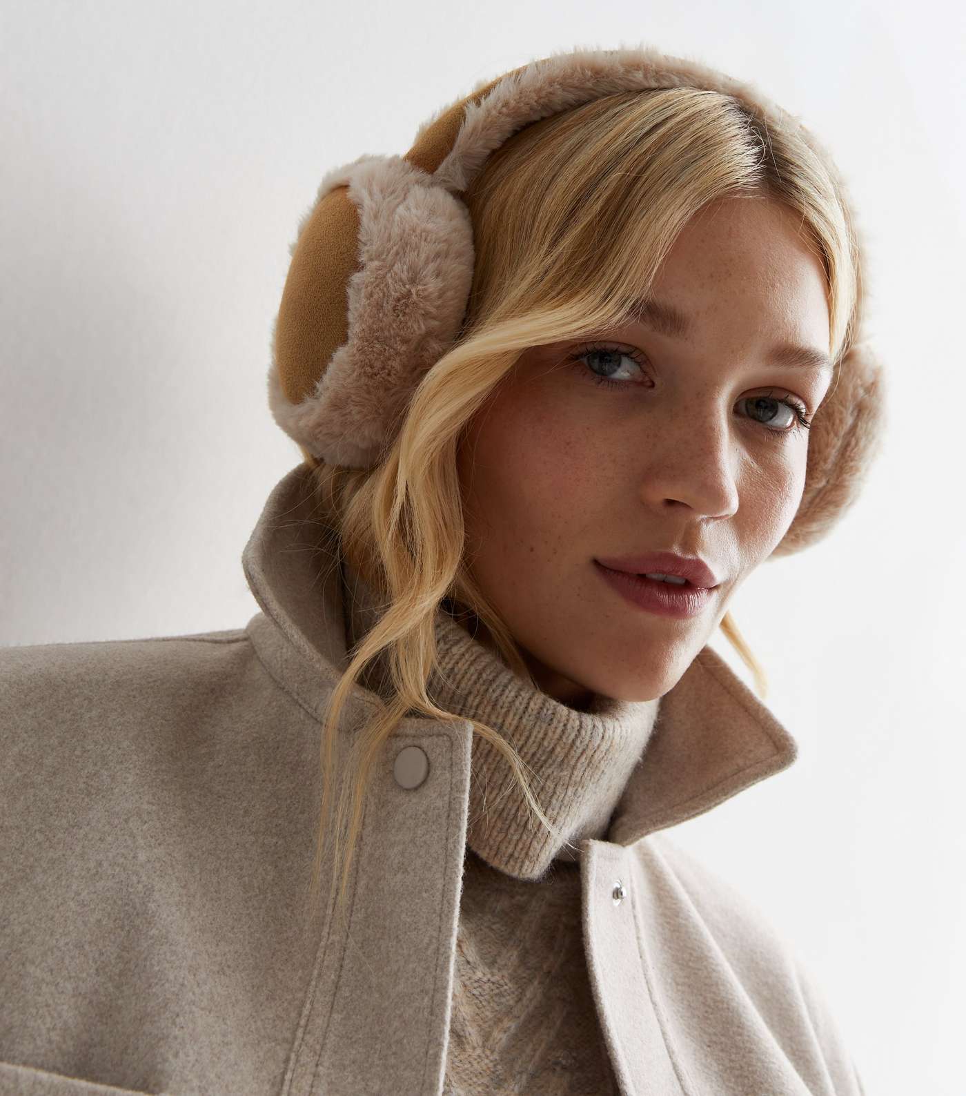 Windproof Suede Winter Earmuffs